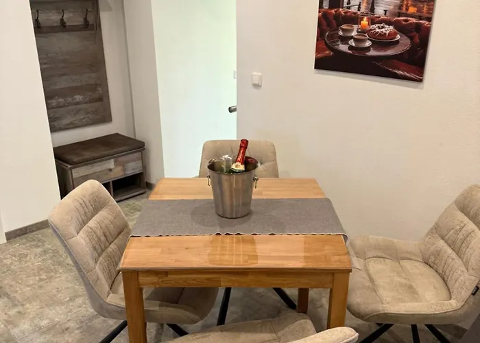 Koenitz, Ilschen Lägenhet